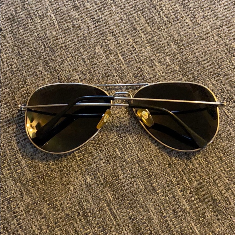 Mirrored Aviators With Metal Frames - image 2